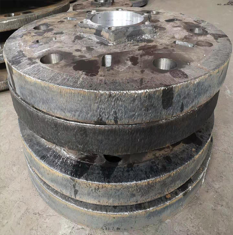 圓盤耐磨層焊接